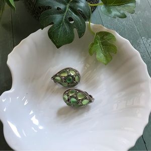 prehnite & tsavorite silver earrings 💚